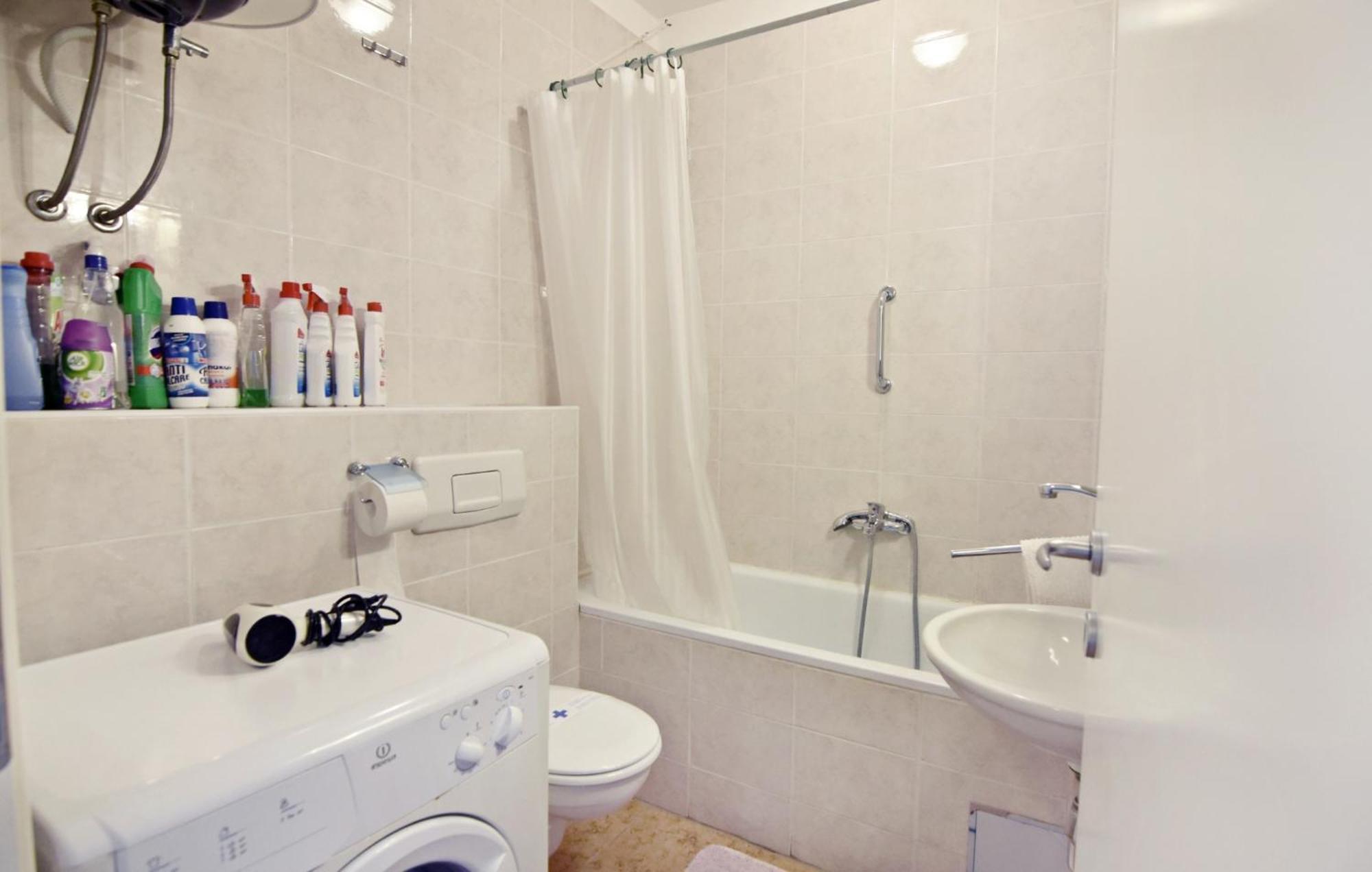 Apartment With Wifi - 22353 *